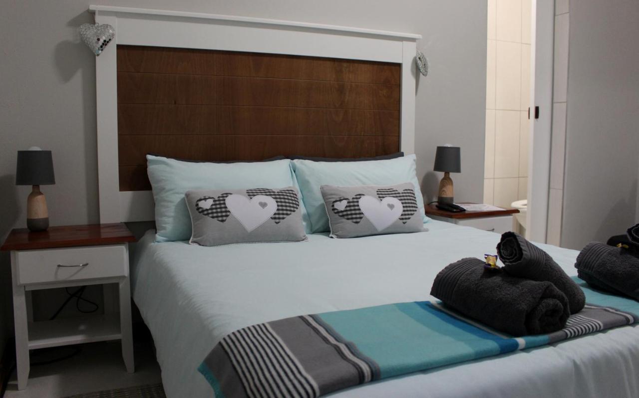 Tranquility Self Catering Hotel Luderitz Exterior photo
