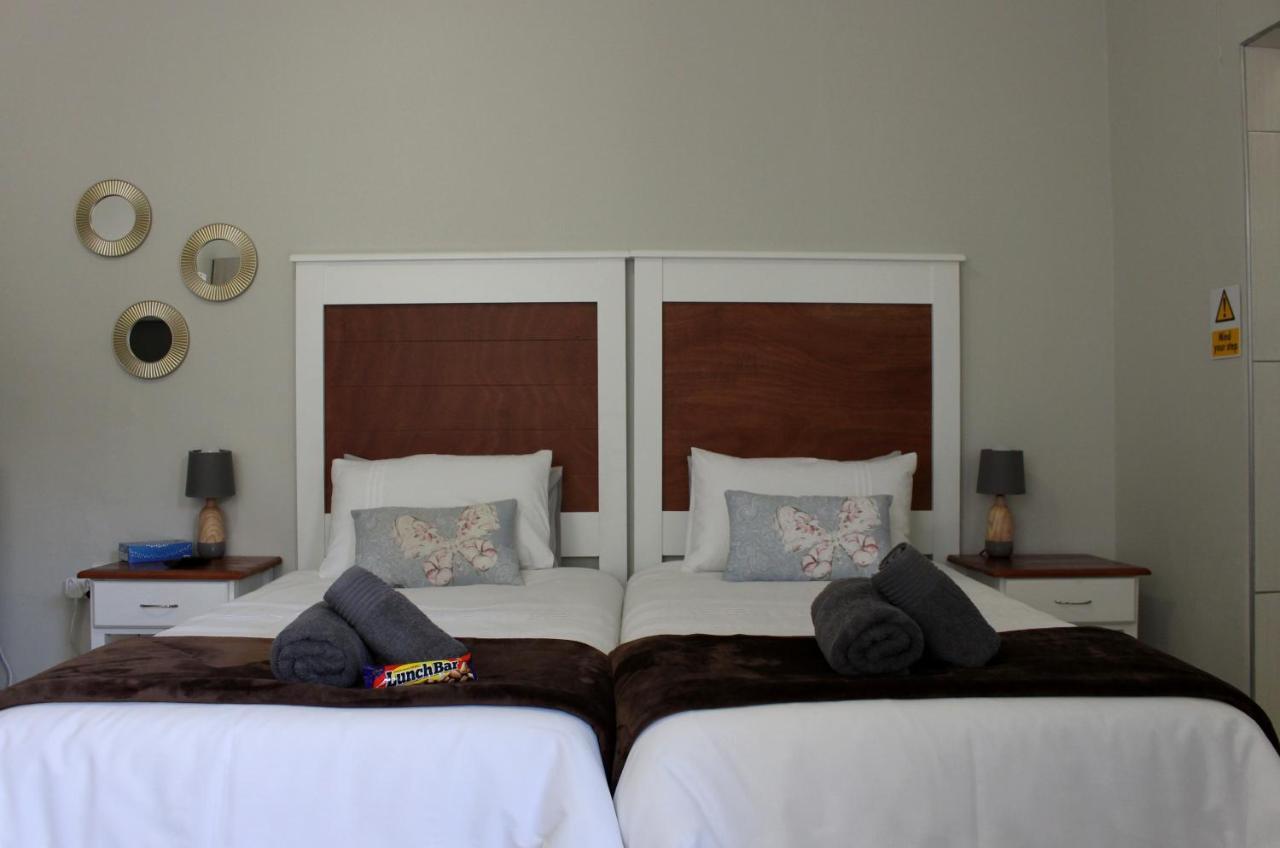 Tranquility Self Catering Hotel Luderitz Exterior photo